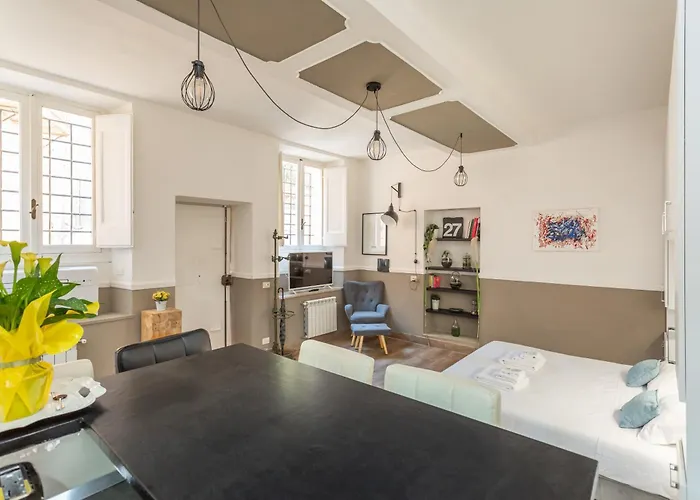 Charm Near Piazza Navona - Cozy Loft For 2 * רומא